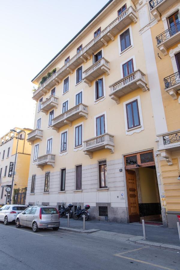 B&B Liberty Suite Μιλάνο Εξωτερικό φωτογραφία